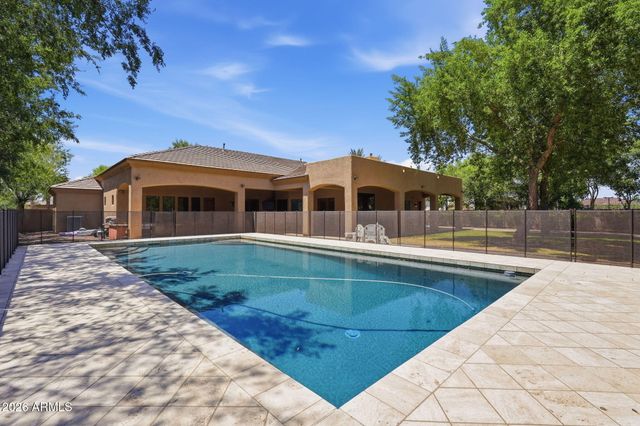 6561 S OAKWOOD Way, Gilbert, AZ 85298