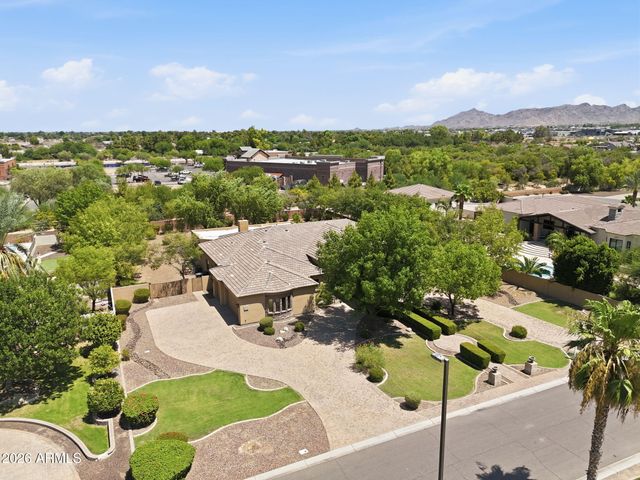 6561 S OAKWOOD Way, Gilbert, AZ 85298