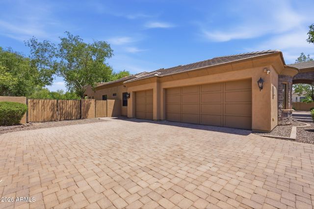 6561 S OAKWOOD Way, Gilbert, AZ 85298