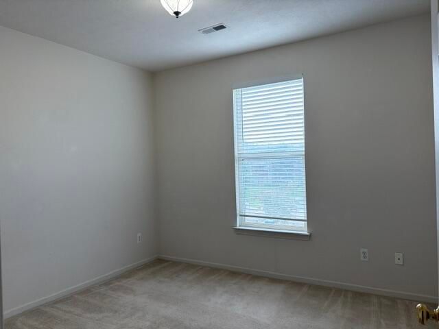 1452 Fox Pointe Circle, Ann Arbor, MI 48108