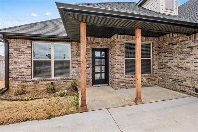 3306 SW Rosemont Avenue, Bentonville, AR 72713