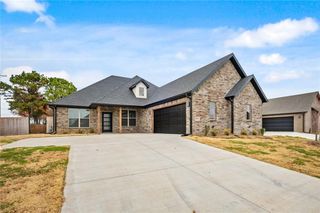 3306 SW Rosemont Avenue, Bentonville, AR 72713