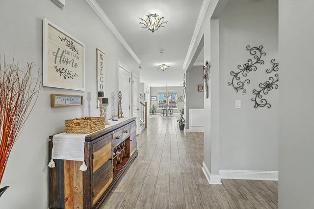 462 Spectrum Road, Summerville, SC 29486