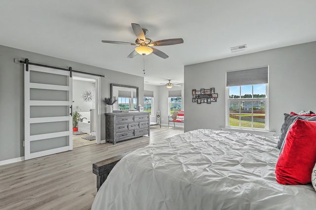 462 Spectrum Road, Summerville, SC 29486