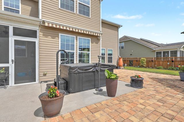 462 Spectrum Road, Summerville, SC 29486
