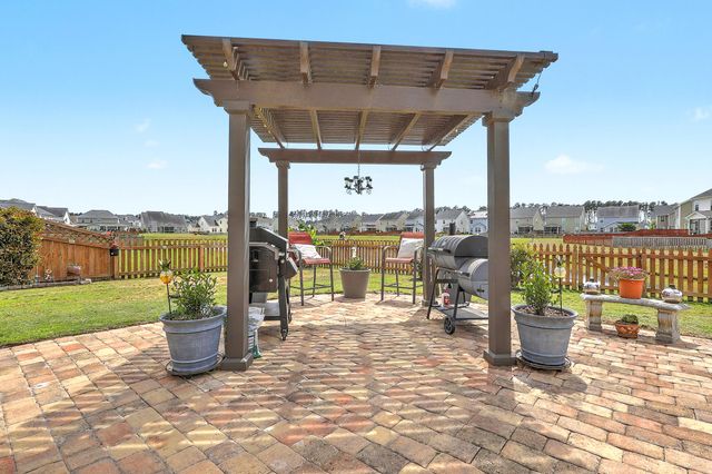 462 Spectrum Road, Summerville, SC 29486