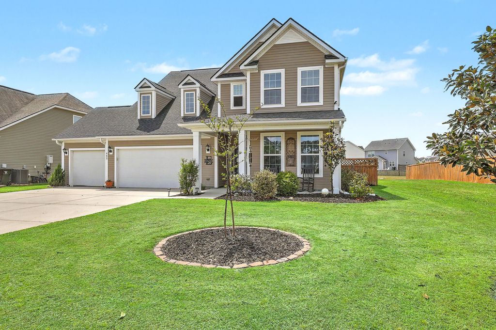 462 Spectrum Road, Summerville, SC 29486