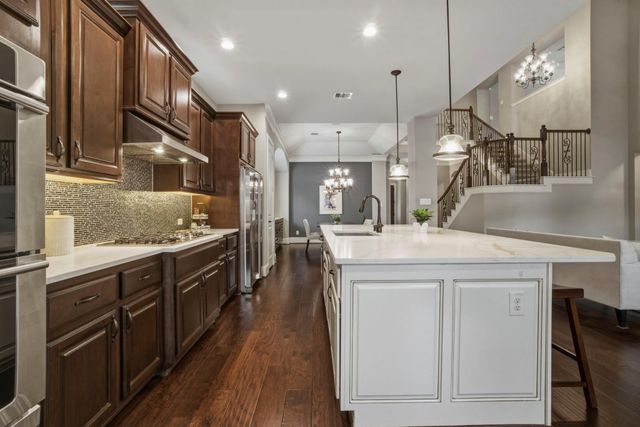 75 W Sawyer Ridge Drive, Spring, TX 77389