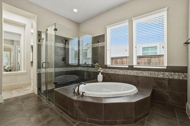 75 W Sawyer Ridge Drive, Spring, TX 77389