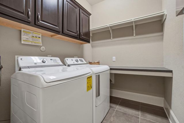 75 W Sawyer Ridge Drive, Spring, TX 77389