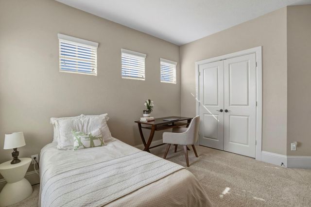 75 W Sawyer Ridge Drive, Spring, TX 77389