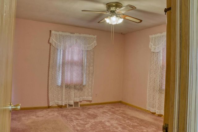 921 W WEILAND AVENUE, Appleton, WI 54914