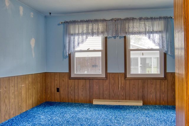 921 W WEILAND AVENUE, Appleton, WI 54914