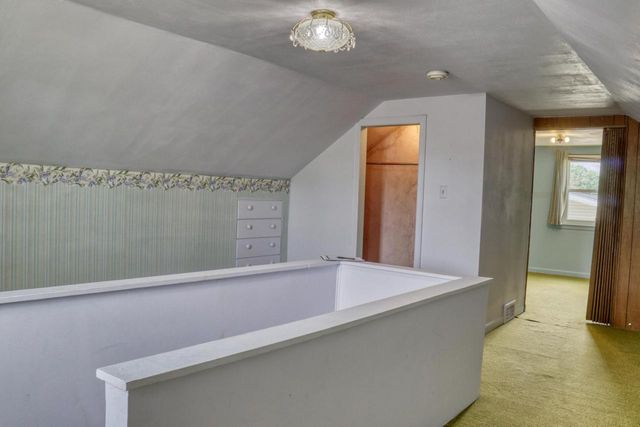 921 W WEILAND AVENUE, Appleton, WI 54914