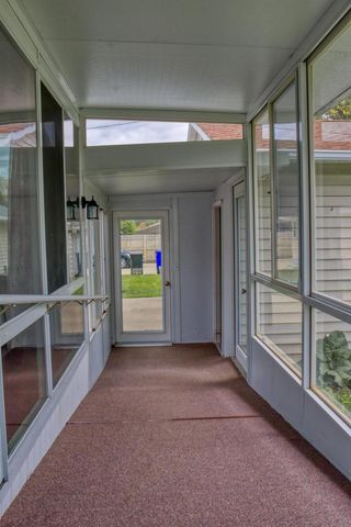 921 W WEILAND AVENUE, Appleton, WI 54914
