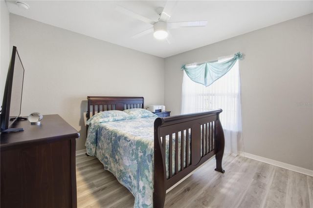 9020 SE 42ND COURT, Ocala, FL 34480