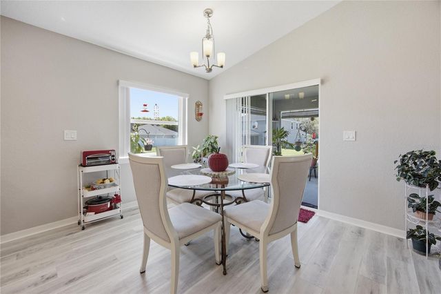 9020 SE 42ND COURT, Ocala, FL 34480