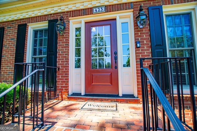 423 N Lakeshore Drive, Carrollton, GA 30117
