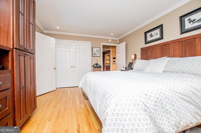 423 N Lakeshore Drive, Carrollton, GA 30117