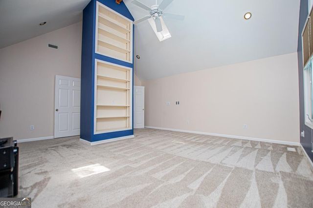 423 N Lakeshore Drive, Carrollton, GA 30117