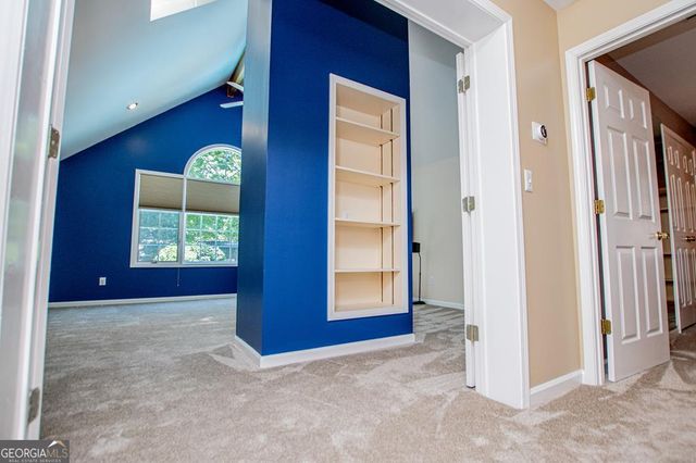 423 N Lakeshore Drive, Carrollton, GA 30117