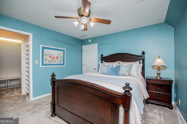 423 N Lakeshore Drive, Carrollton, GA 30117
