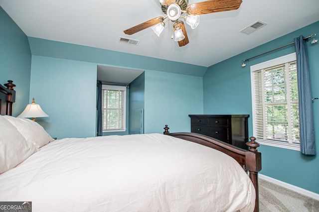 423 N Lakeshore Drive, Carrollton, GA 30117