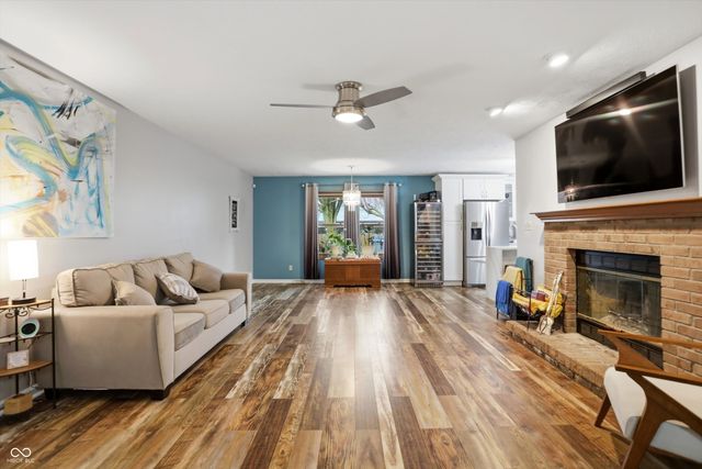 8612 Lockwood Place, Indianapolis, IN 46217