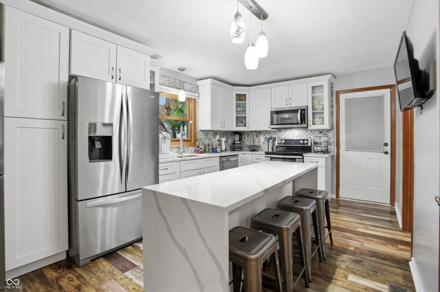 8612 Lockwood Place, Indianapolis, IN 46217