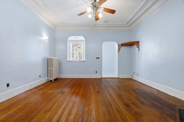 41 Summer St B, Everett, MA 02149
