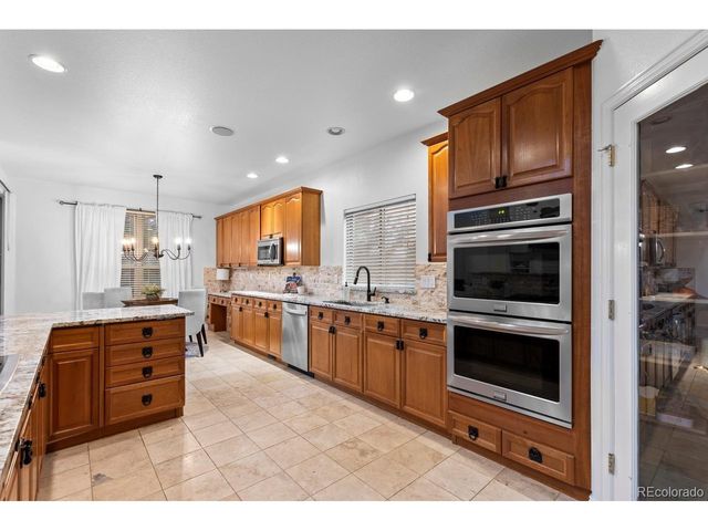 7284 Timbercrest Ln, Castle Pines, CO 80108