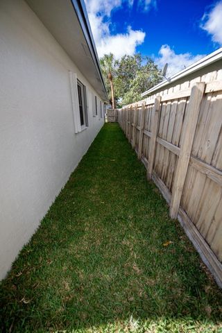 110 NW 6th Avenue, Dania Beach, FL 33004