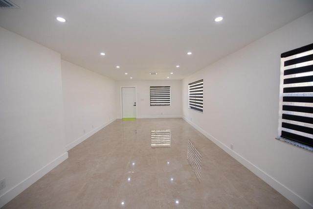 110 NW 6th Avenue, Dania Beach, FL 33004