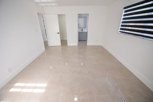 110 NW 6th Avenue, Dania Beach, FL 33004