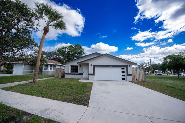 110 NW 6th Avenue, Dania Beach, FL 33004