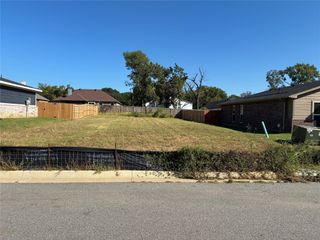 2381 Miller Street, Denison, TX 75020