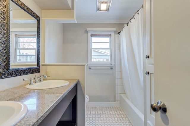 4806 11th Street, Lubbock, TX 79416