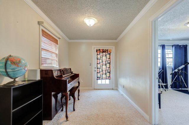 4806 11th Street, Lubbock, TX 79416