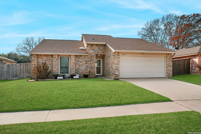 2501 Newning, Schertz, TX 78154
