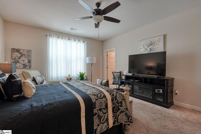 47 Caventon Drive, Simpsonville, SC 29681