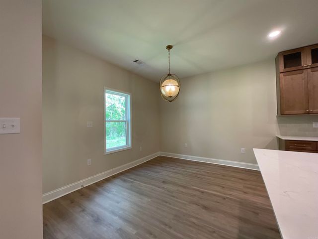 929 N Jeff Davis Avenue, Jacksonville, AR 72076