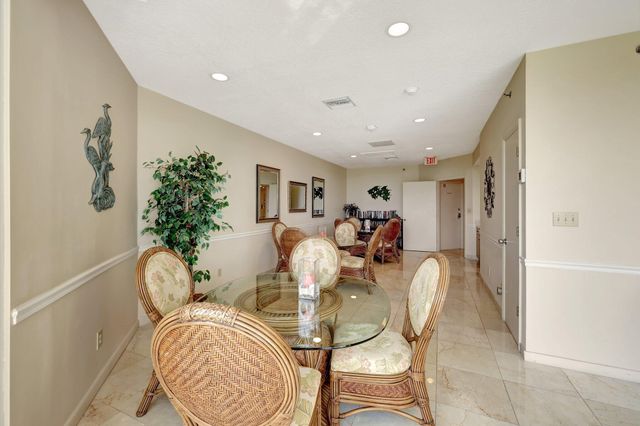 3870 N Highway A1a N 101 A, Fort Pierce, FL 34949