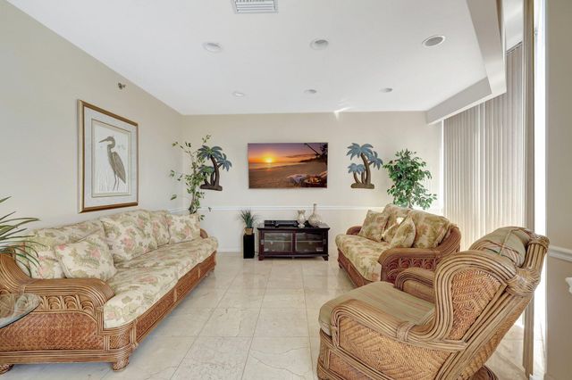 3870 N Highway A1a N 101 A, Fort Pierce, FL 34949