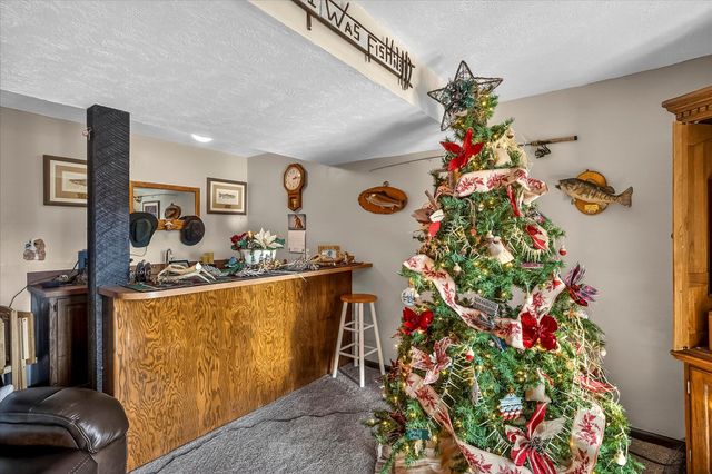 1502 E Sycamore Street, Ozark, MO 65721