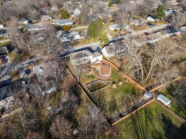 1502 E Sycamore Street, Ozark, MO 65721