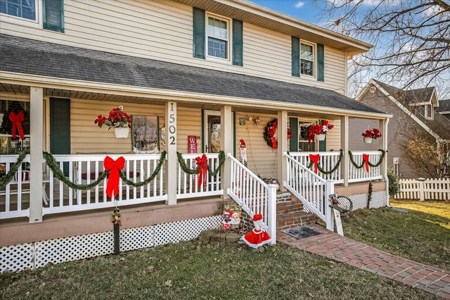 1502 E Sycamore Street, Ozark, MO 65721