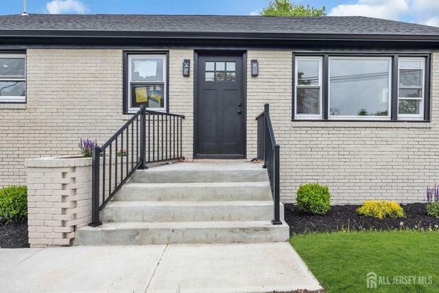 260 Highland Avenue, Franklin Twsp, NJ 08873