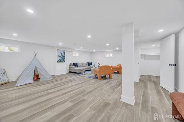 260 Highland Avenue, Franklin Twsp, NJ 08873