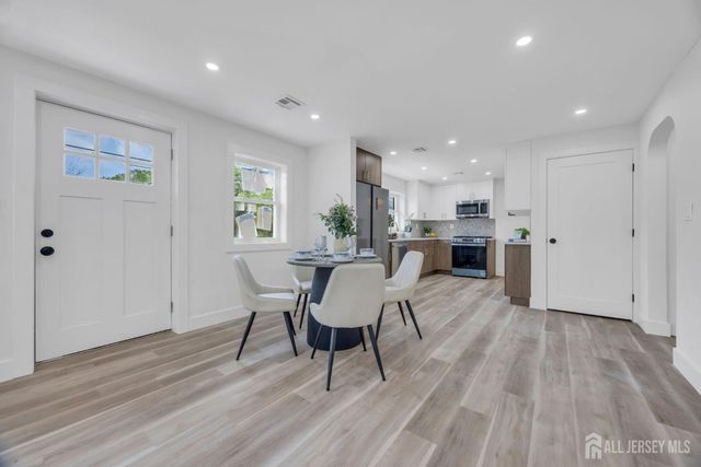260 Highland Avenue, Franklin Twsp, NJ 08873