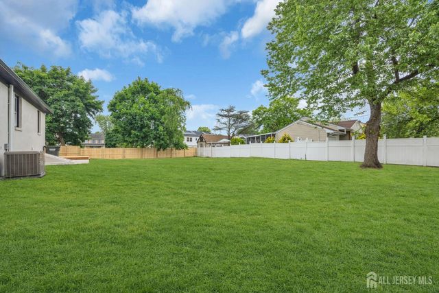 260 Highland Avenue, Franklin Twsp, NJ 08873